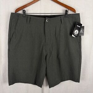 Volcom Men's Kerosene Hybrid Water Repellant 4 Way Stretch Chino Shorts Size 38‎